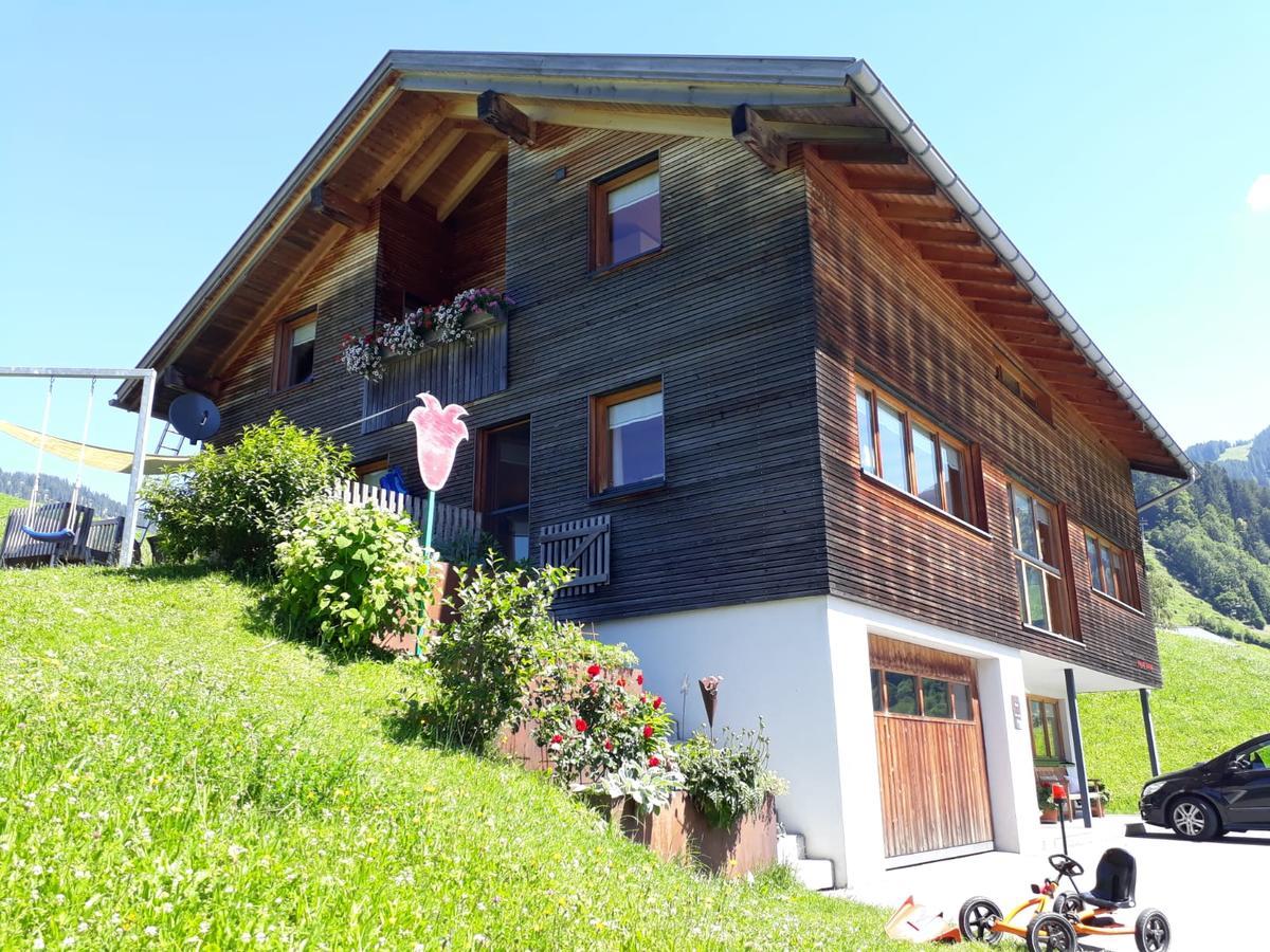 Haus Erna Schoppernau Otel Dış mekan fotoğraf